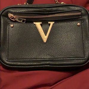 Joan Vasss cross body bag